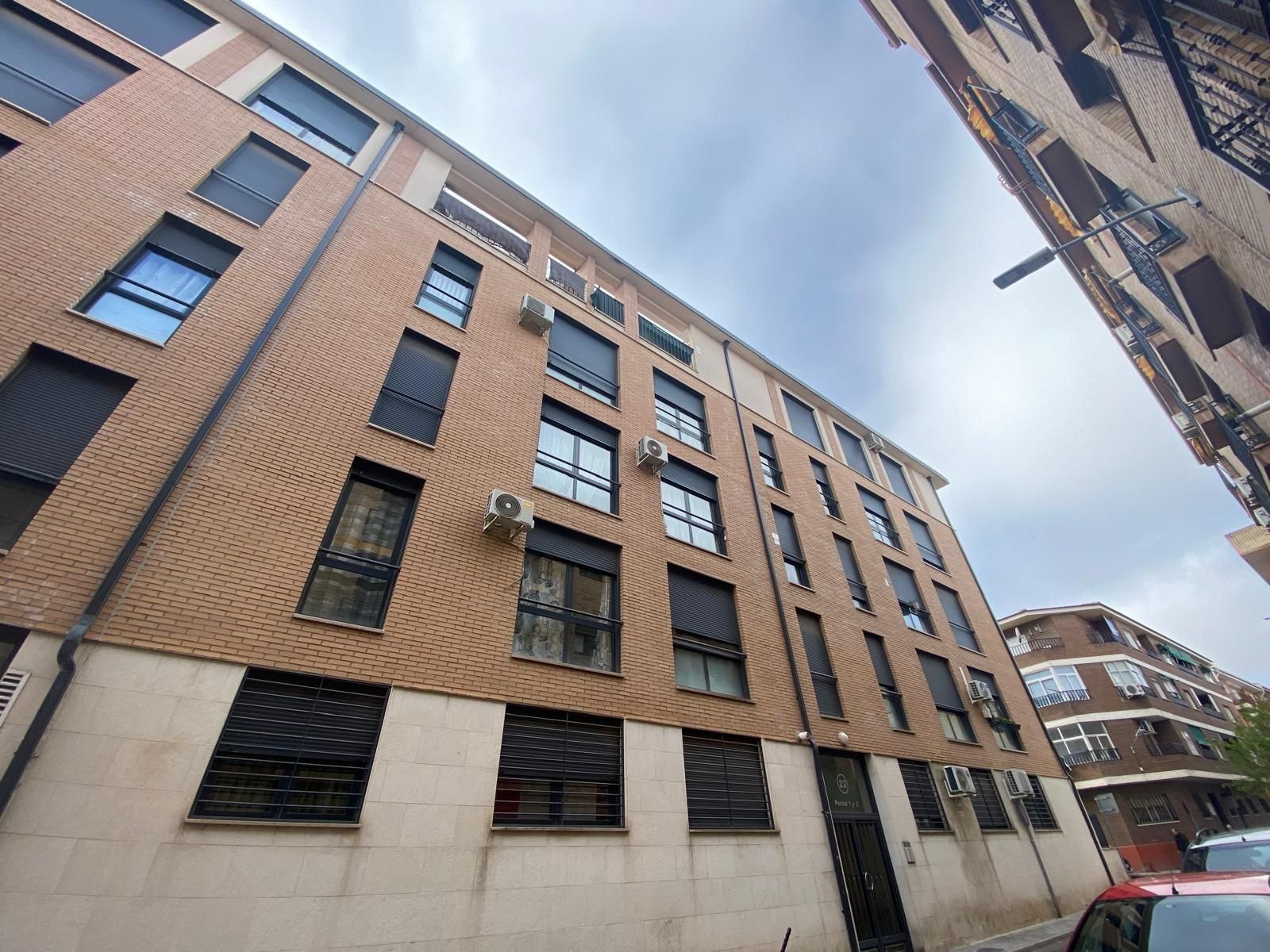 Vista exterior de Planta baixa en venda en Ocaña amb Aire condicionat, Calefacció i Parquet