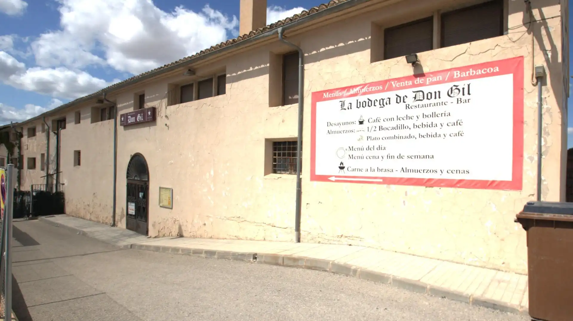 Vista exterior de Local en venta en Sax con Aire acondicionado y Amueblado