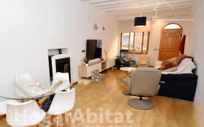 Sala d'estar de Casa o xalet en venda en Castellón de la Plana / Castelló de la Plana amb Aire condicionat, Calefacció i Terrassa