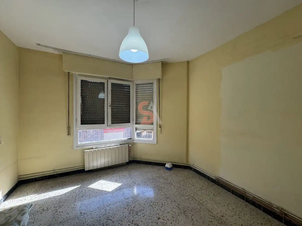 Habitación de Piso de alquiler en Valladolid con Calefacción