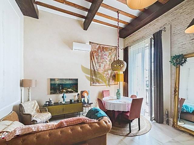 Piso en Venta en Calle de Leganitos en Palacio