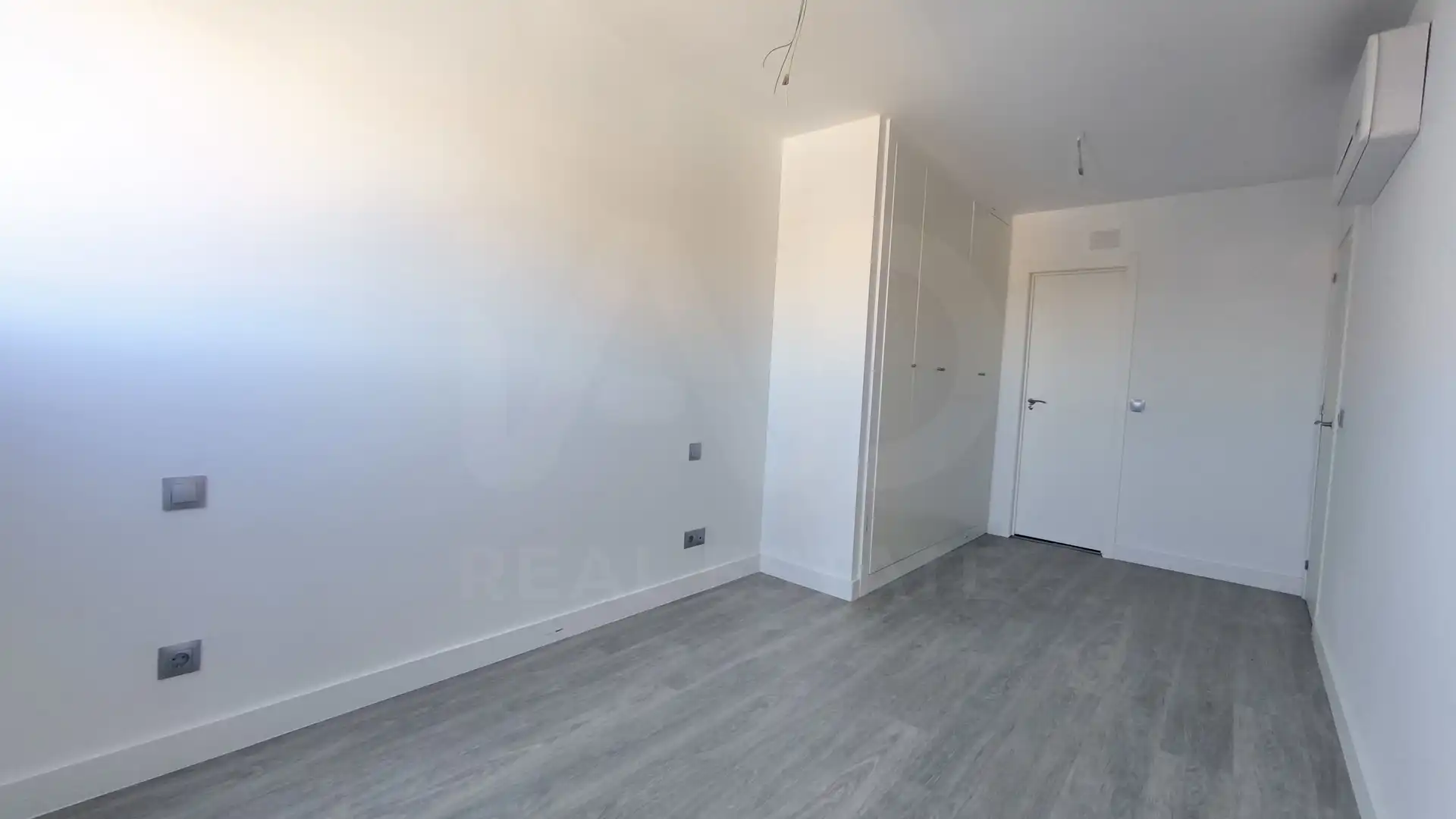 Flat to rent in Calle CL CALISTO GARCIA PARRA 21 Es:1 Pl:01 Pt:05 5 5, imagen 10