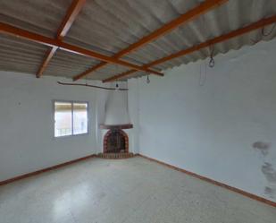 Wohnung zum verkauf in Arroyo de la Luz mit Klimaanlage und Heizung