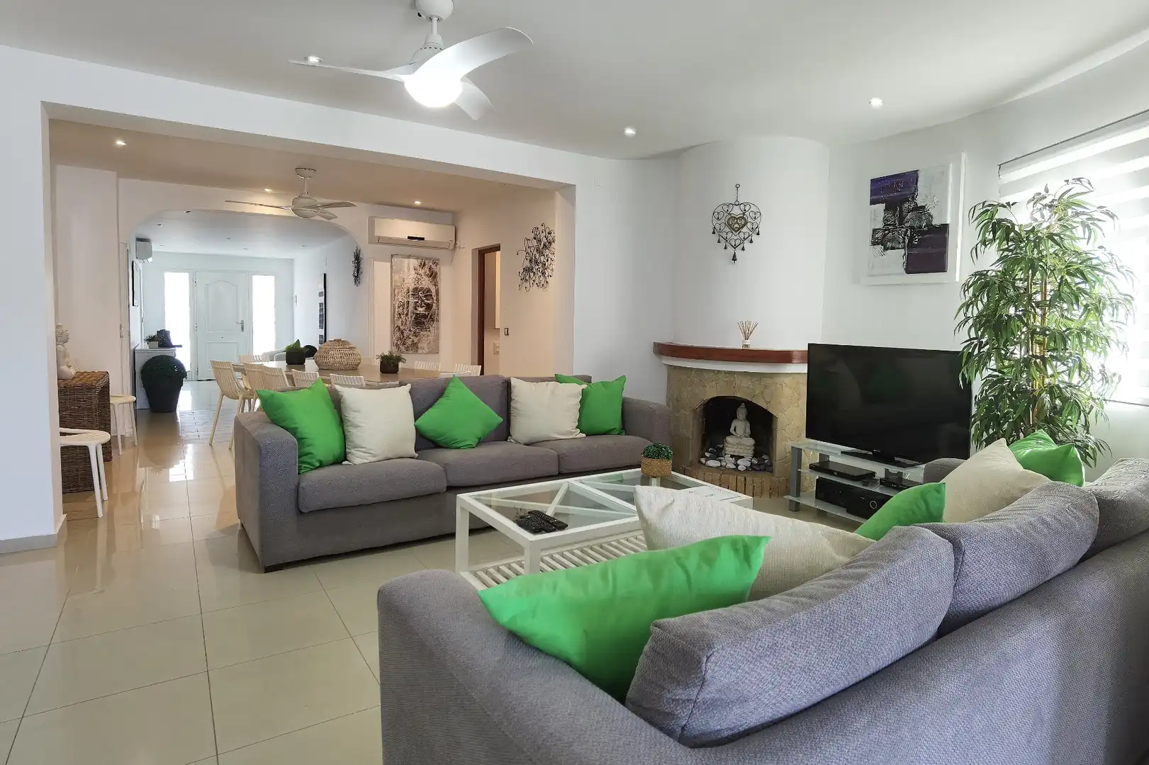 House with pool for sale in Carrer Francolí, imagen 9