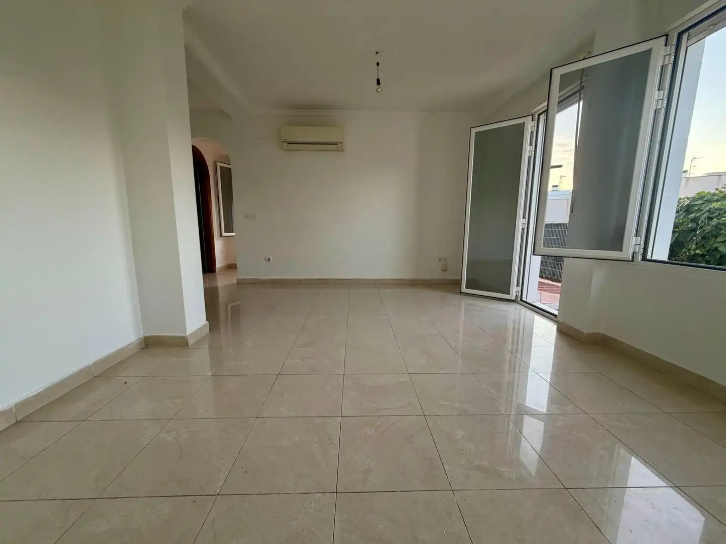Terraced house with terrace for sale in Calle SAGITARIO (SJT), imagen 3