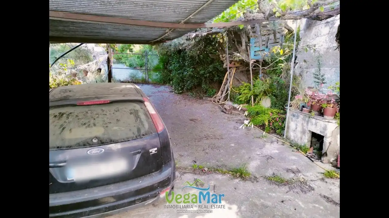 Parking de Edificio en venta en Nerja