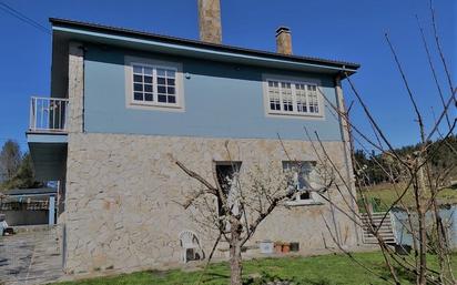 Vista exterior de Casa o xalet en venda en Lugo Capital amb Balcó