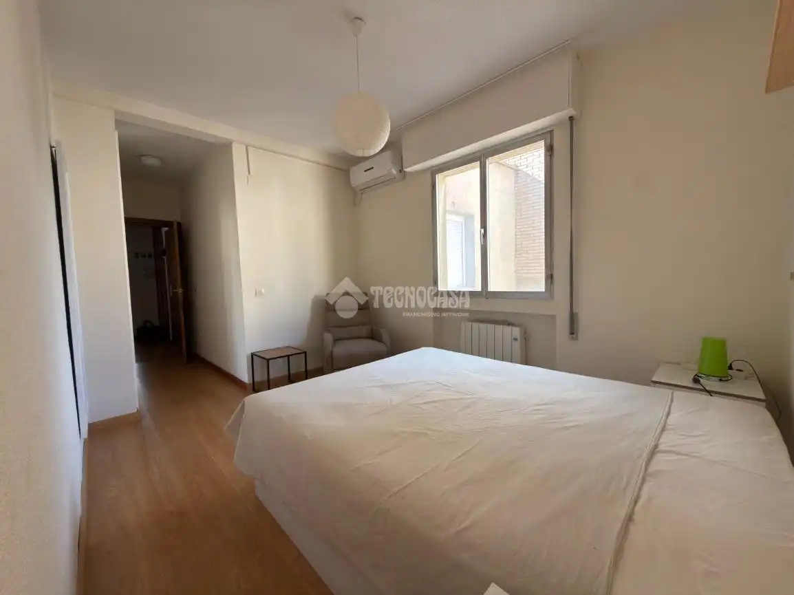 Habitación de Piso de alquiler en Madrid con Aire acondicionado, Calefacción y Terraza