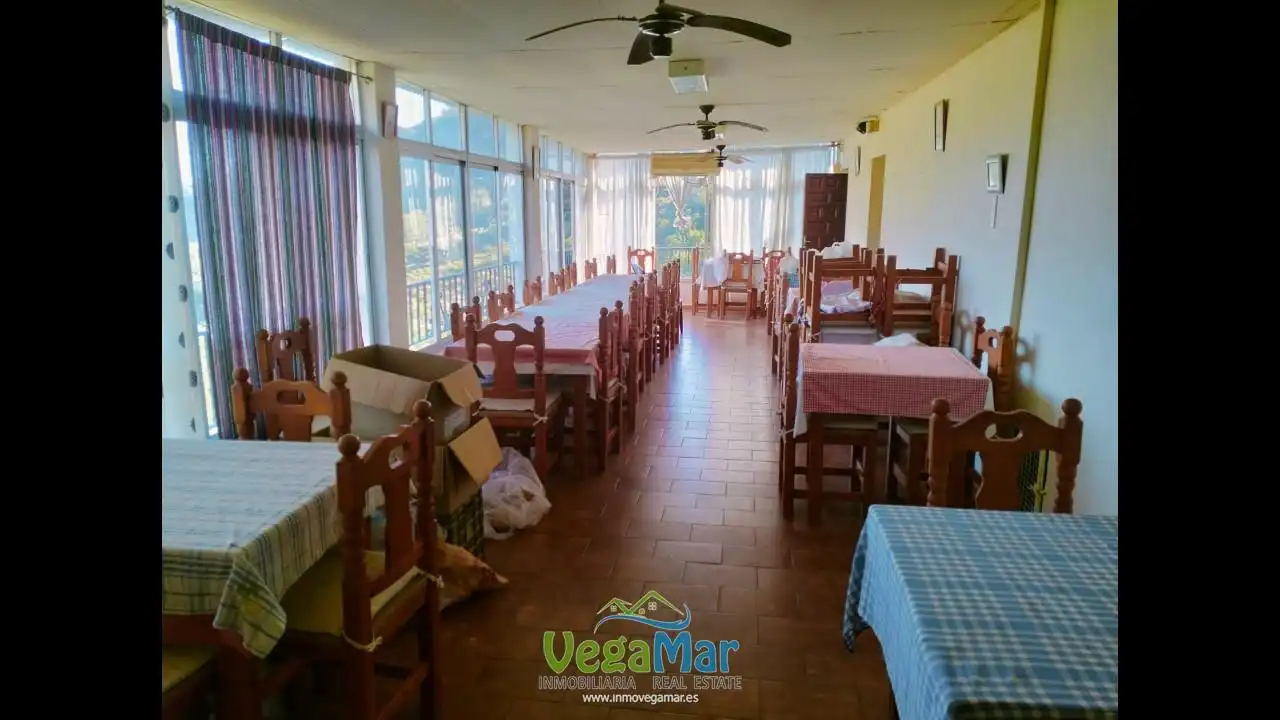 Edificio en venta en Nerja