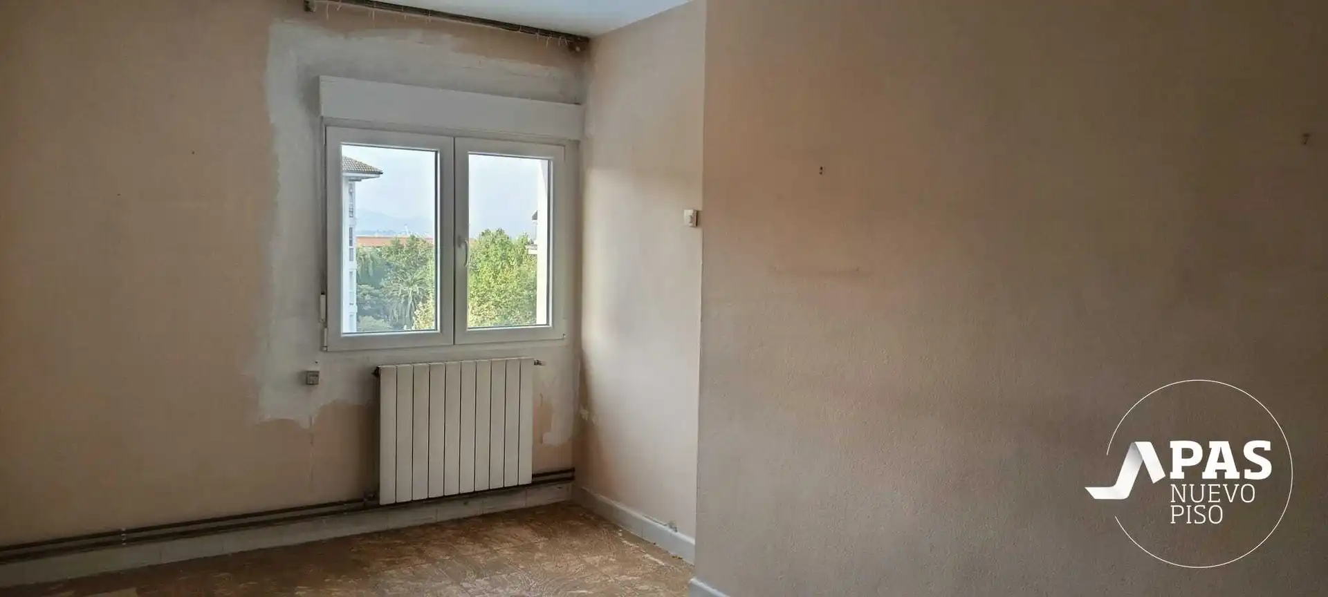 Bedroom of Flat for sale in Santander  with Heating and Terrace