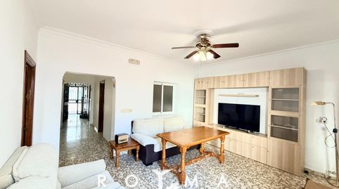 Foto 4 de Casa adosada en venta en Centro - Doña Mercedes, Dos Hermanas