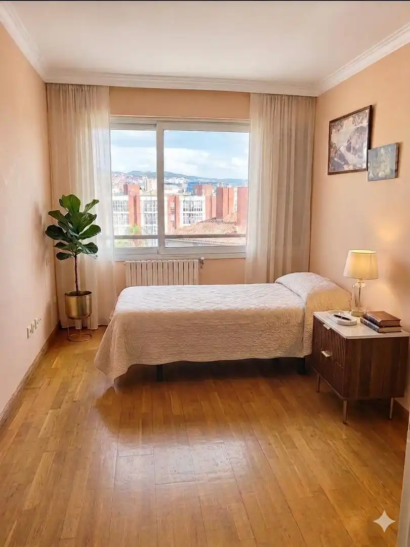 Schlafzimmer von Wohnung zum Verkauf in Barcelona mit Privatgarten und Parkett