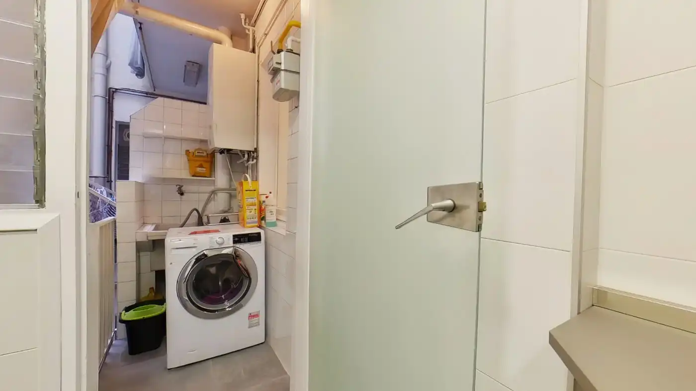 Cuina de Pis en venda en Barcelona amb Calefacció i Parquet