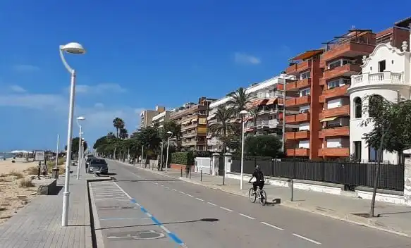 Vista exterior de Pis en venda en Sant Vicenç de Montalt amb Terrassa