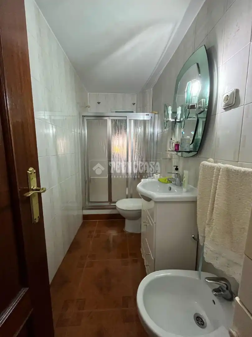 Badezimmer von Wohnung zum Verkauf in Madrid