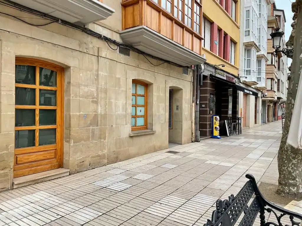 Local comercial de lloguer a Santo Domingo de la Calzada, imagen 2