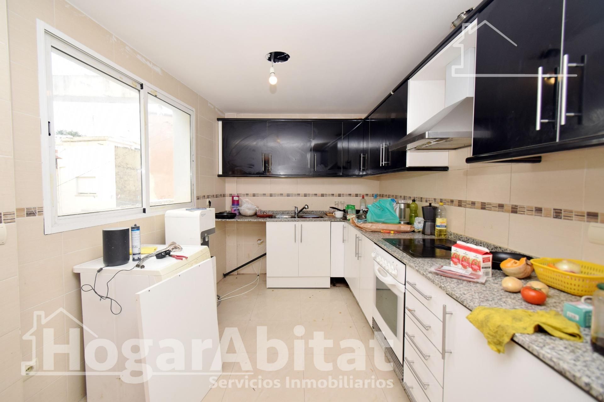 Kitchen of Flat for sale in Llíria  with Air Conditioner and Terrace