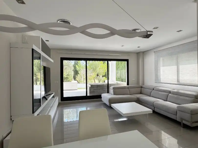 Detached house with pool for sale in Calle 22 388, imagen 6