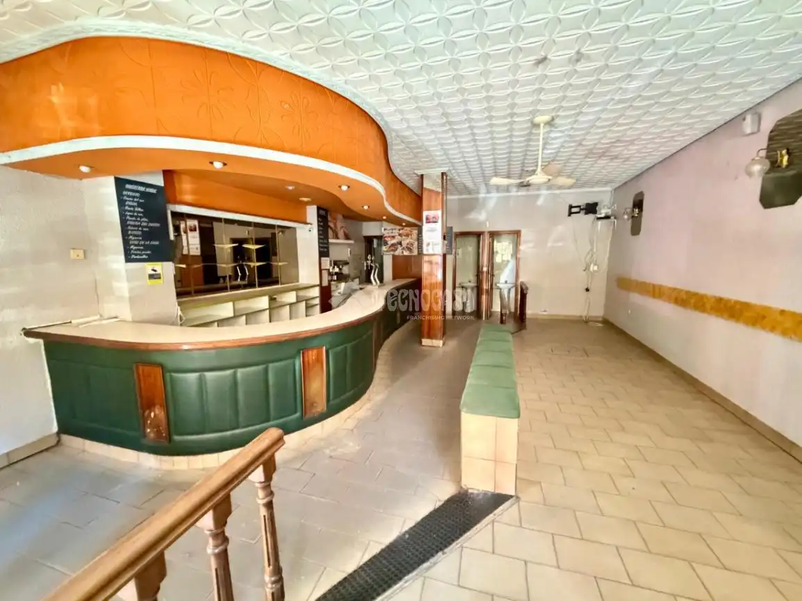 Business premises to rent in C. Batalla de Clavijo, imagen 3