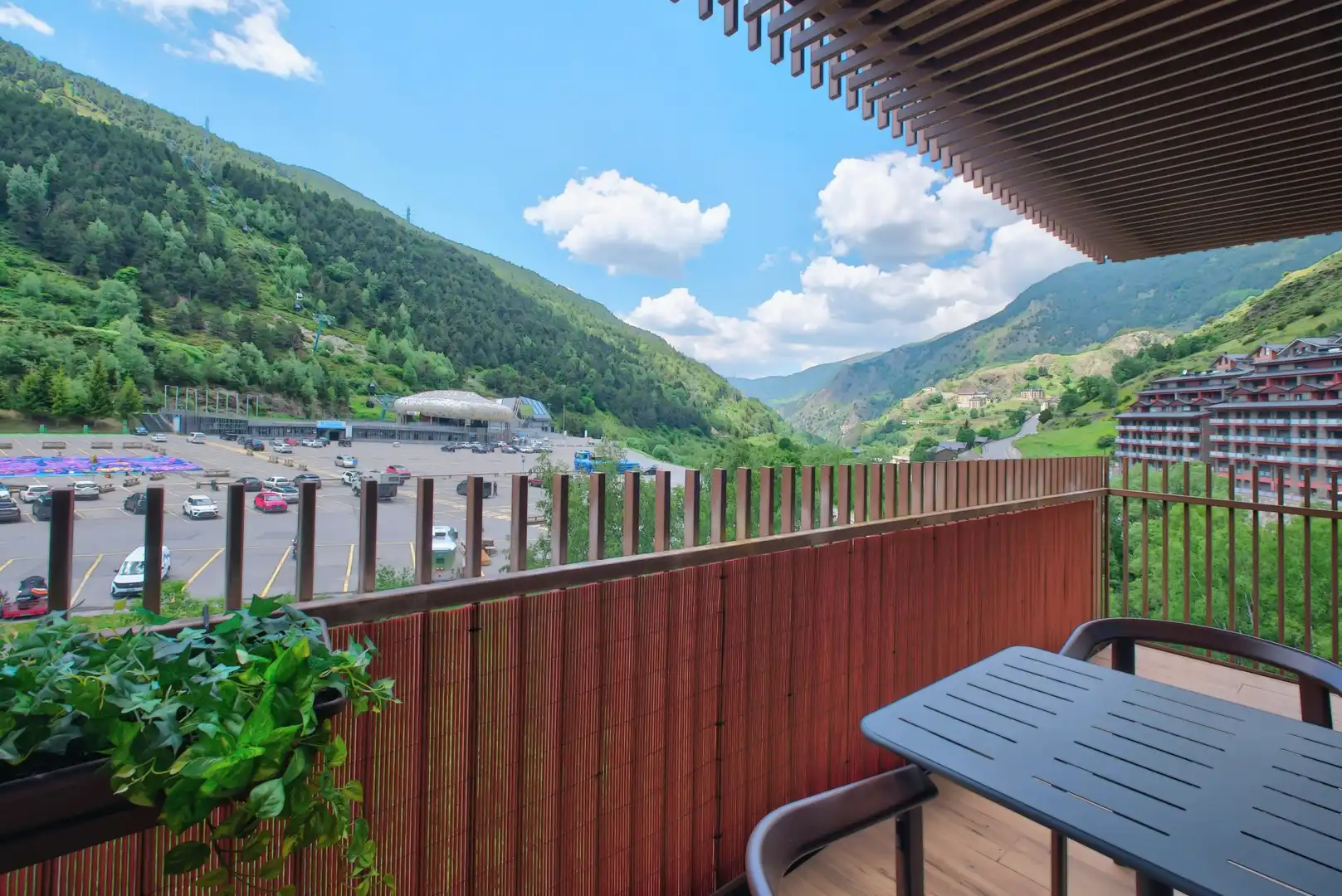 Terrasse von Wohnung zur Miete in Canillo mit Heizung, Terrasse und Abstellraum