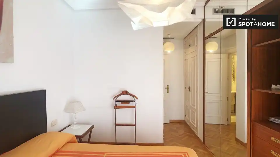 Flat with terrace to rent in Moncloa - Aravaca, imagen 17