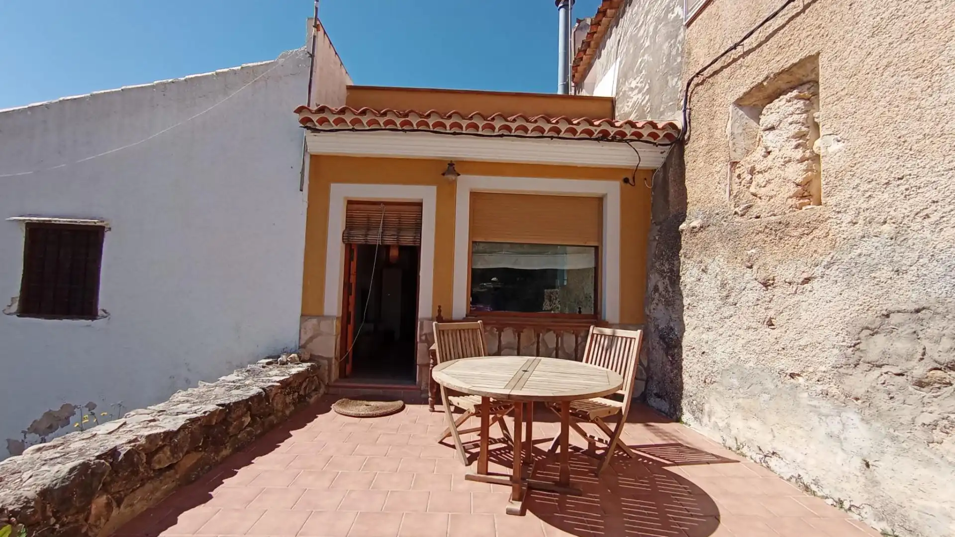 Vista exterior de Casa o chalet en venta en Elche de la Sierra con Calefacción, Jardín privado y Terraza