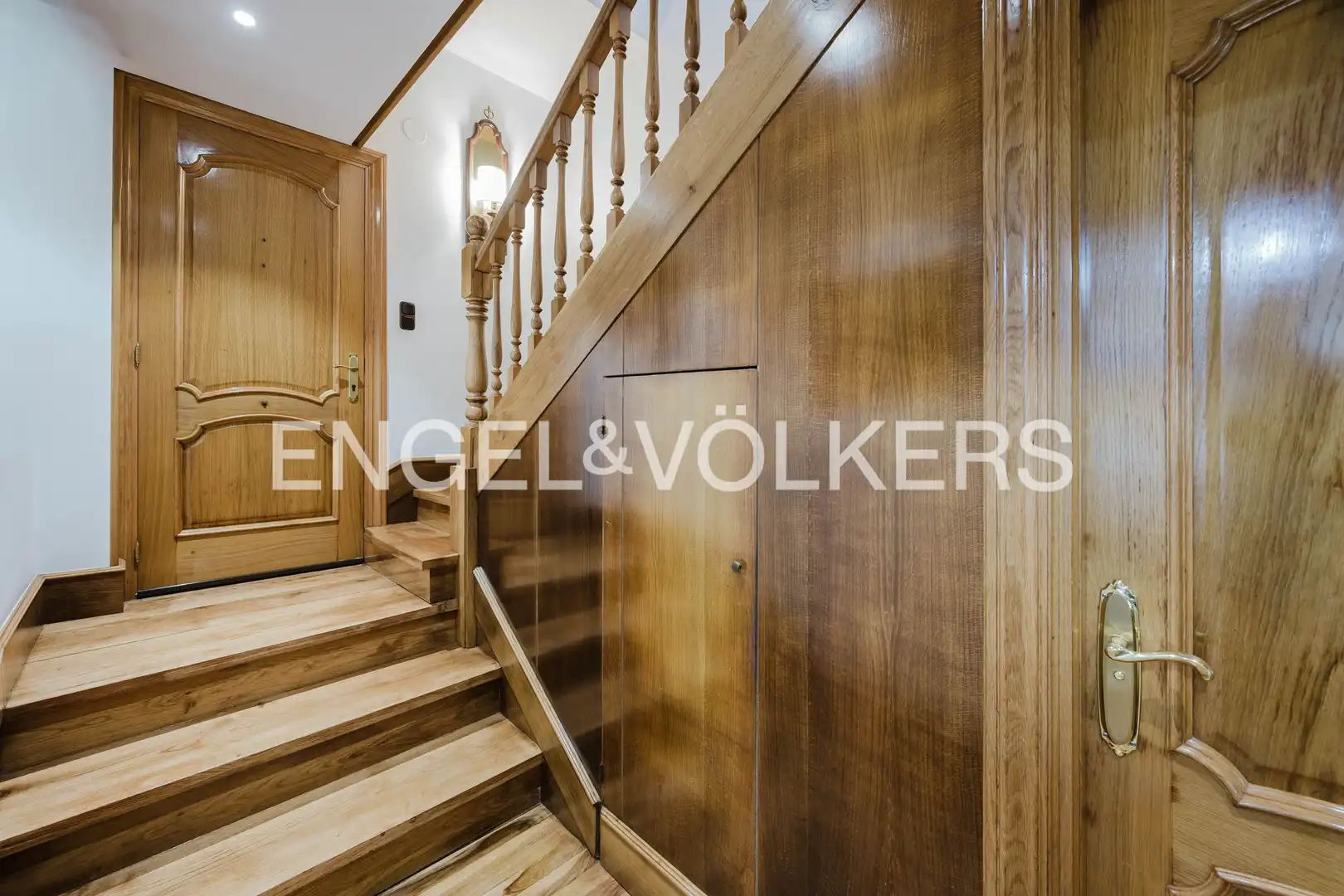 Houses for sale in Donostia - San Sebastián   with Air Conditioner, Heating and Private garden