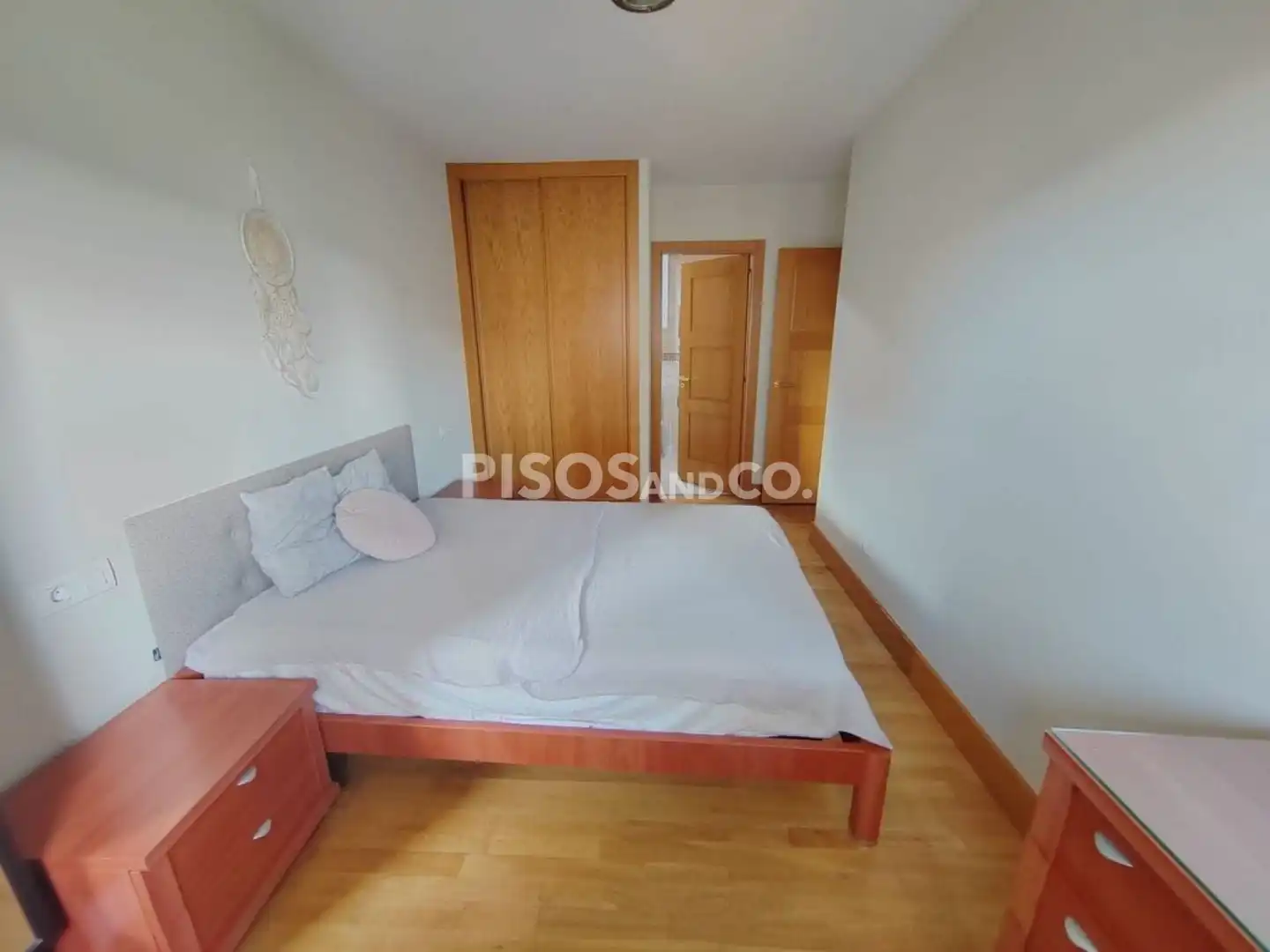 Habitación de Piso en venta en A Coruña Capital  con Calefacción, Trastero y Amueblado