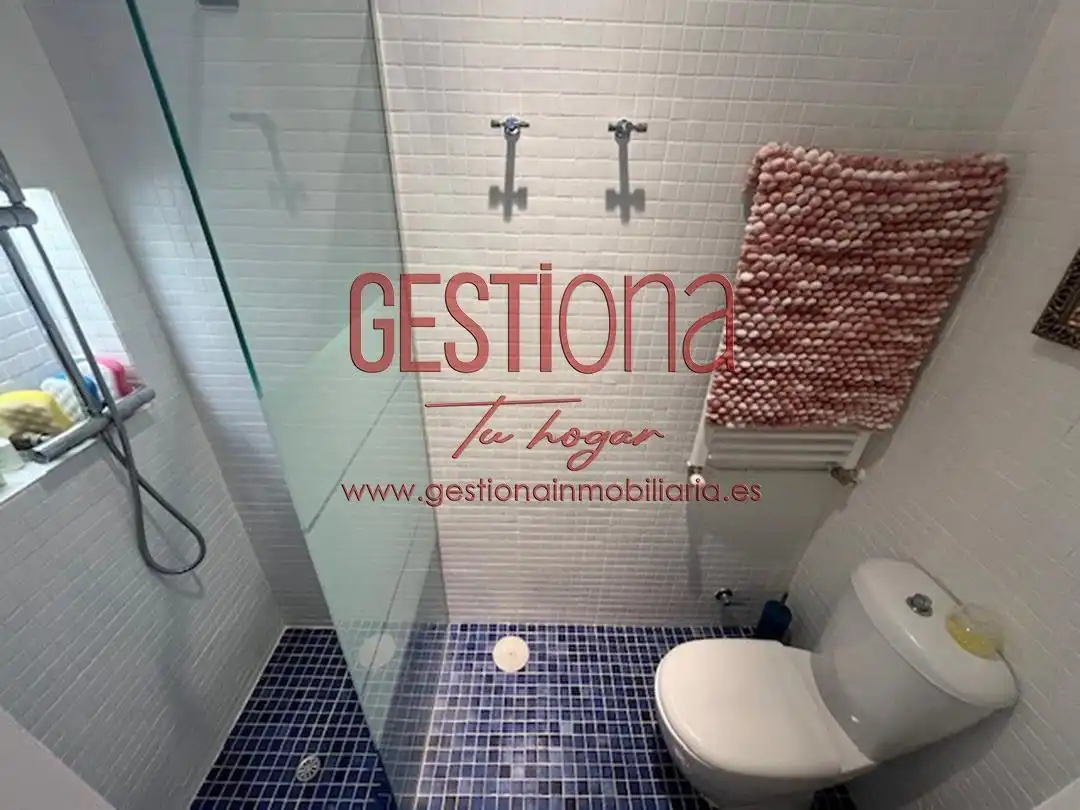 Baño de Planta baja en venta en Noja con Calefacción, Terraza y Trastero