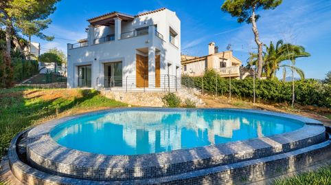 Villa a estrenar con jardín y piscina en venta en Port Adriano, Mallorca, imatge 2
