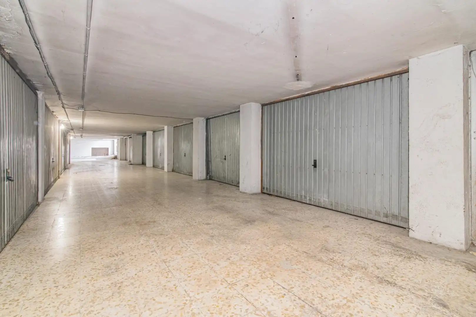 Parkplatz von Wohnung zum Verkauf in Montefrío mit Balkon