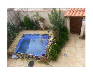 Swimming pool of House or chalet for sale in Negrilla de Palencia  with Heating, Private garden and Terrace