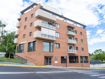 Appartement avec balcon à vendre à Calle JOSEFA COTILLO LA POLACA