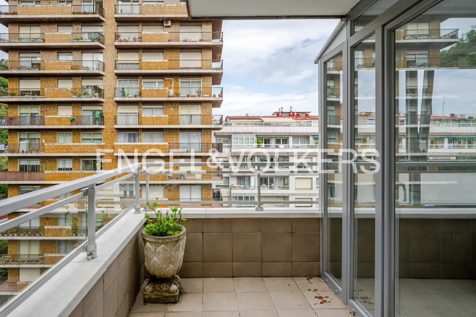 Piso con ascensor en venta en Calle de Catalina de Erauso, imagen 33