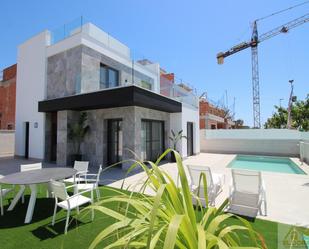 Exterior view of House or chalet for sale in Pilar de la Horadada  with Air Conditioner, Terrace and Swimming Pool