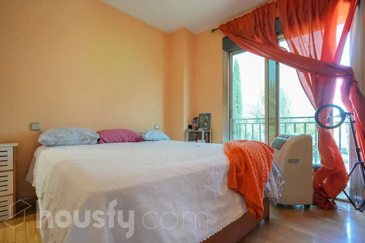 Flat for sale in Cine, Campamento