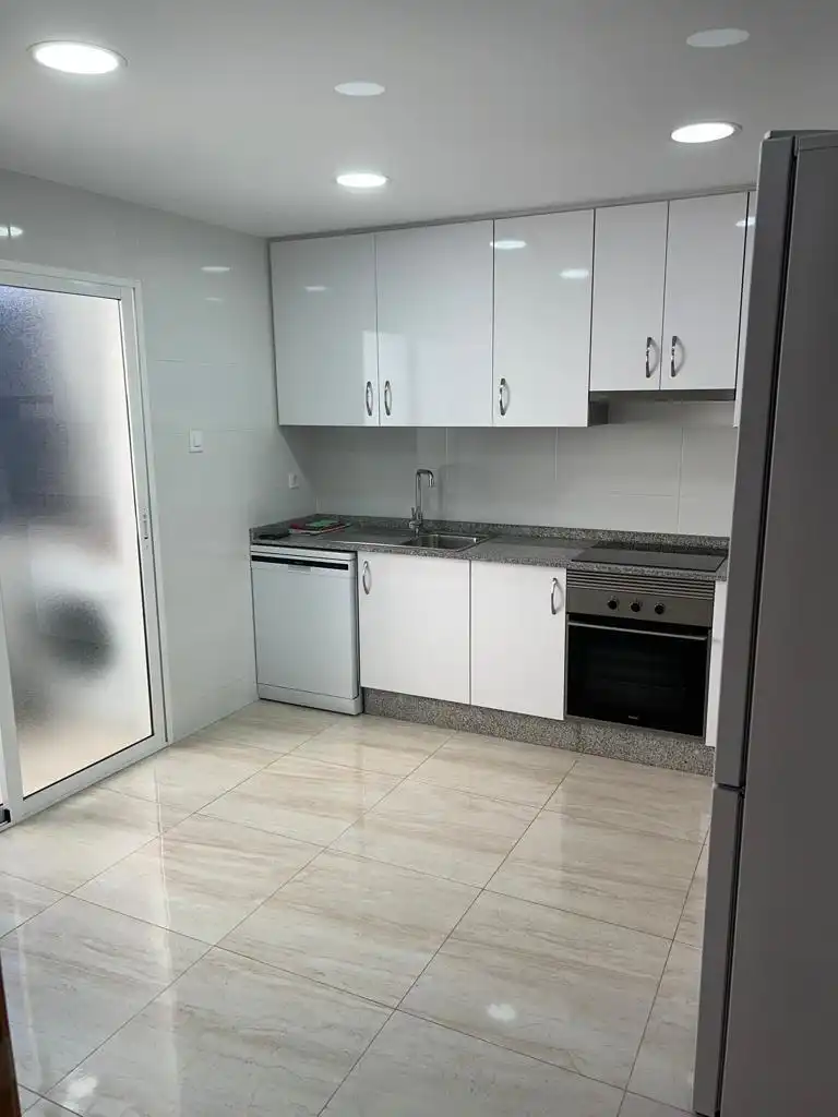 Cocina de Piso de alquiler en Cartagena con Aire acondicionado, Calefacción y Amueblado