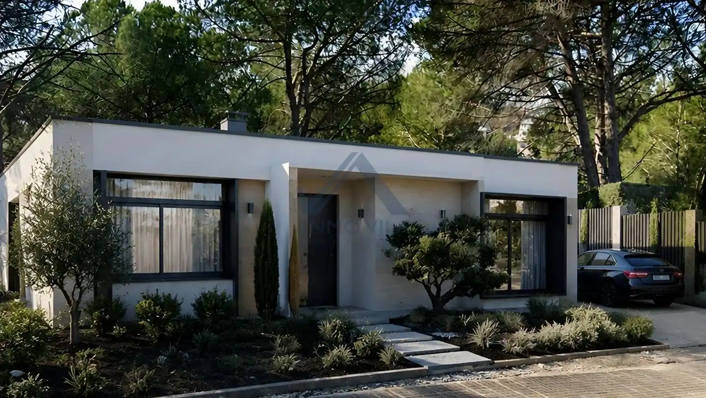 Casa amb piscina en venda a D'Ernest Hemingway
