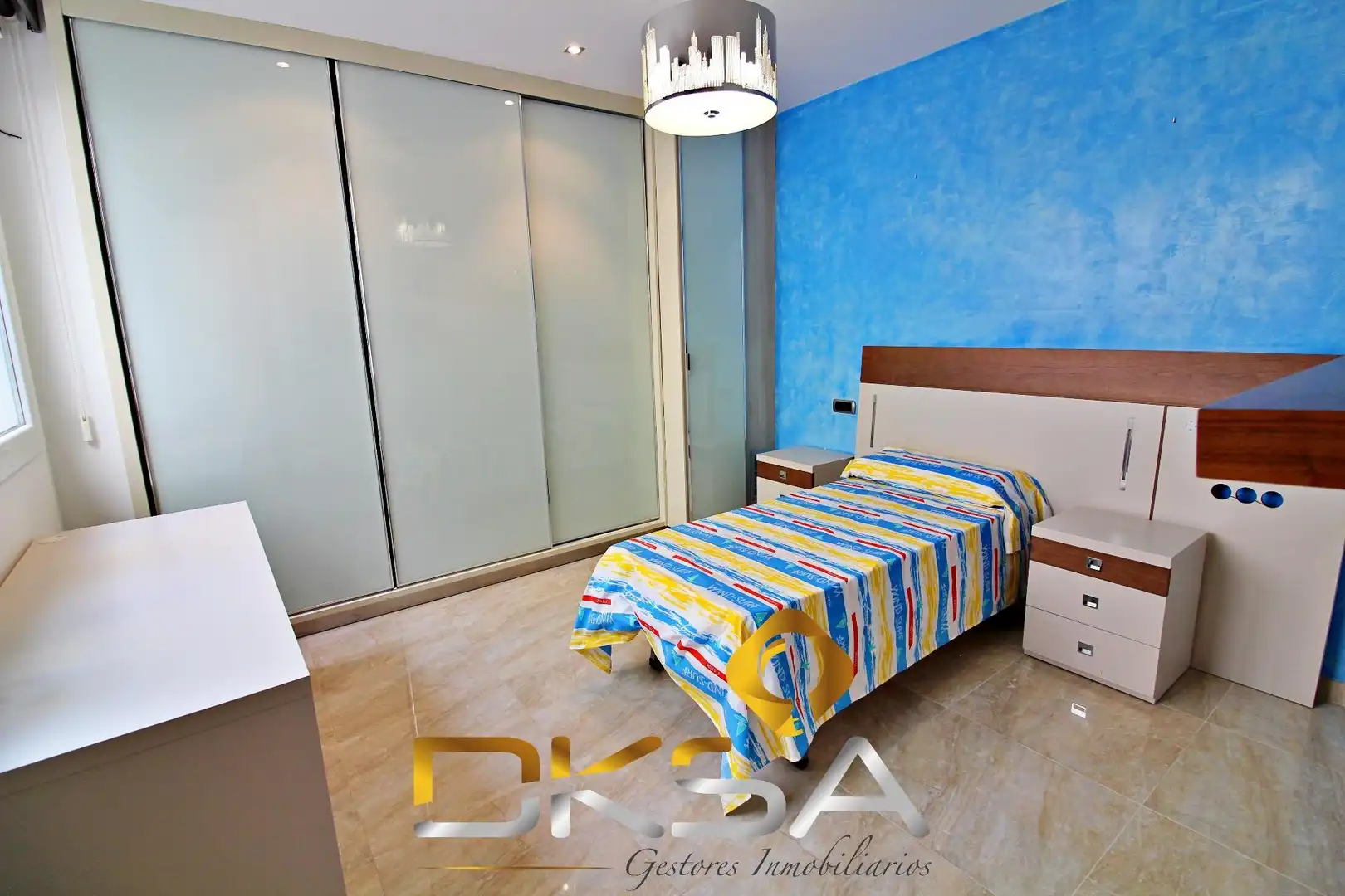 Habitación de Casa o chalet en venta en Vila-real con Aire acondicionado, Calefacción y Jardín privado