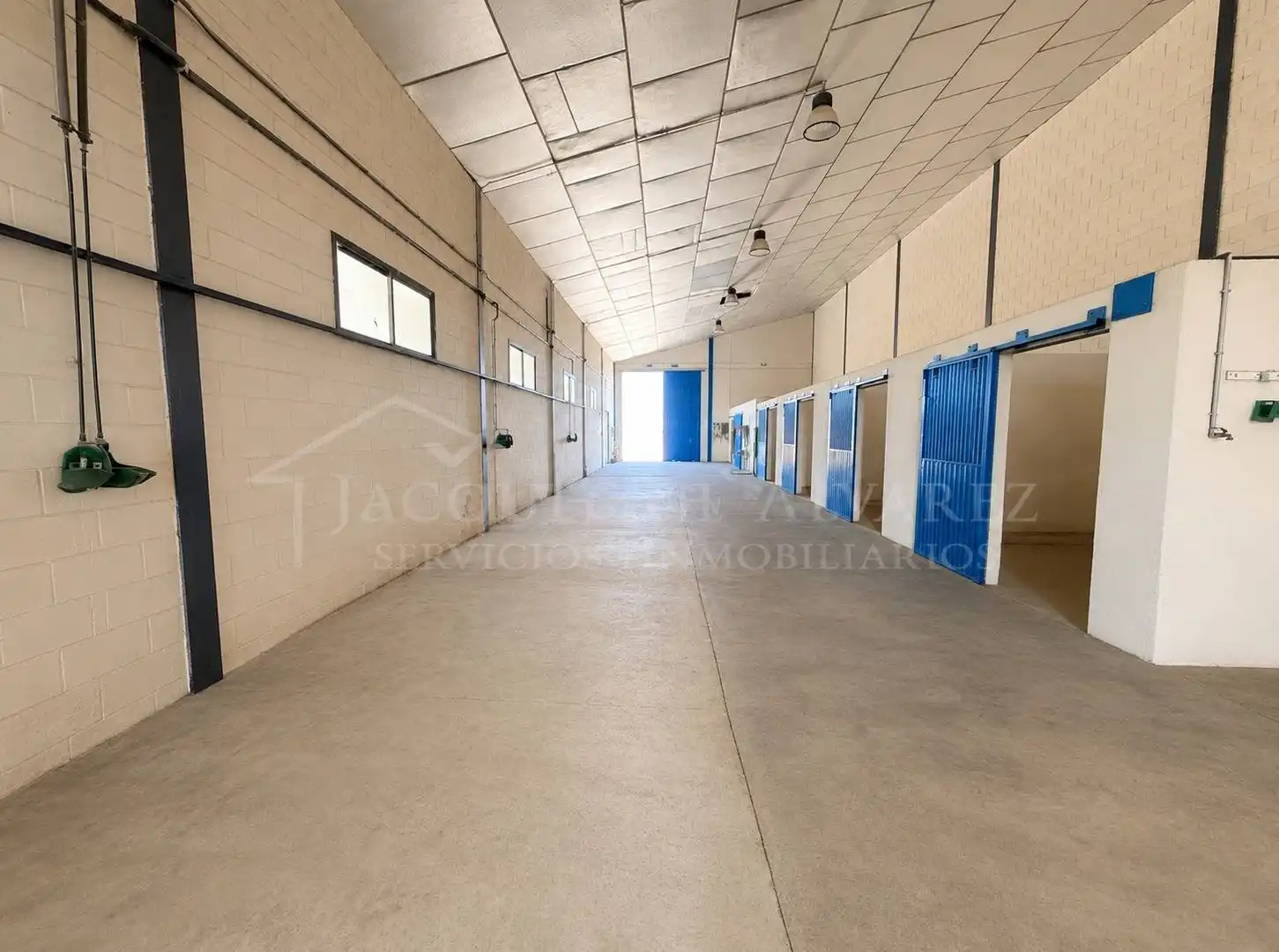 Finca rústica en venta en Yeles con Jardín privado