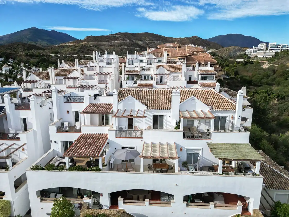 Àtic amb piscina en venda a Nueva Andalucía, imagen 3