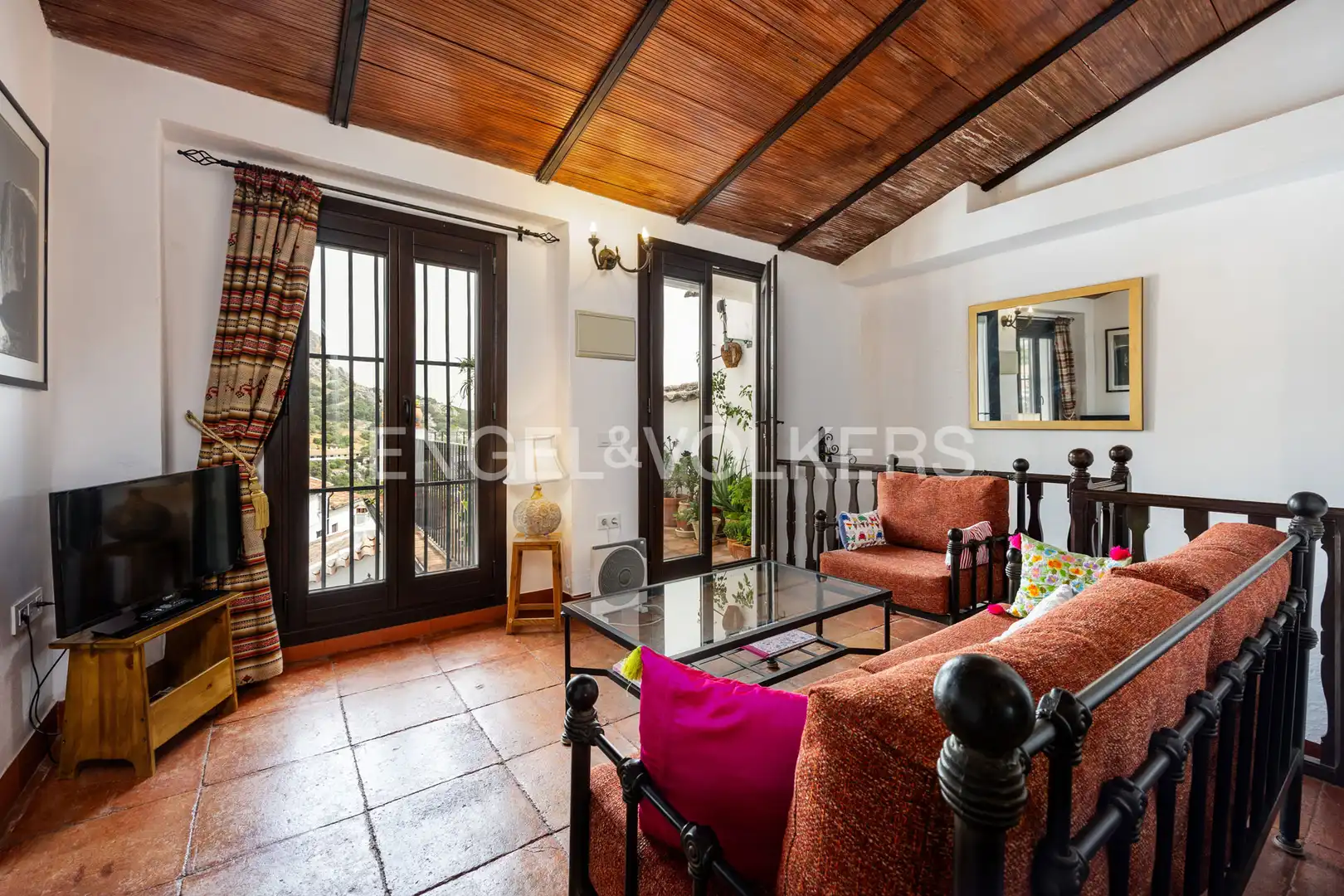 Vista exterior de Casa o chalet en venta en Grazalema con Calefacción y Balcón