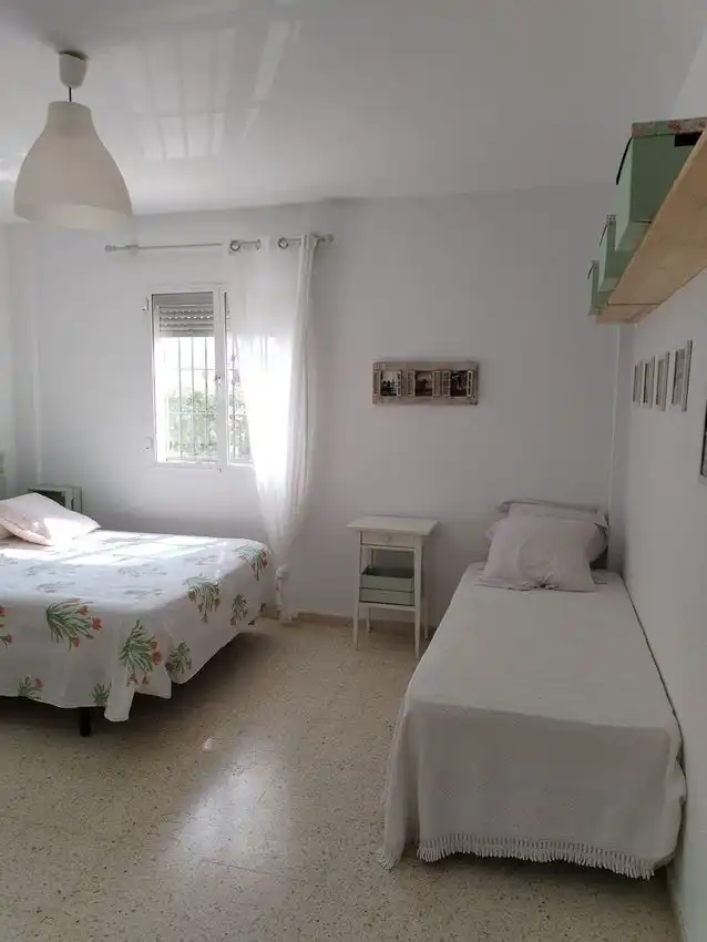 Dormitori de Casa adosada en venda en Chipiona amb Traster