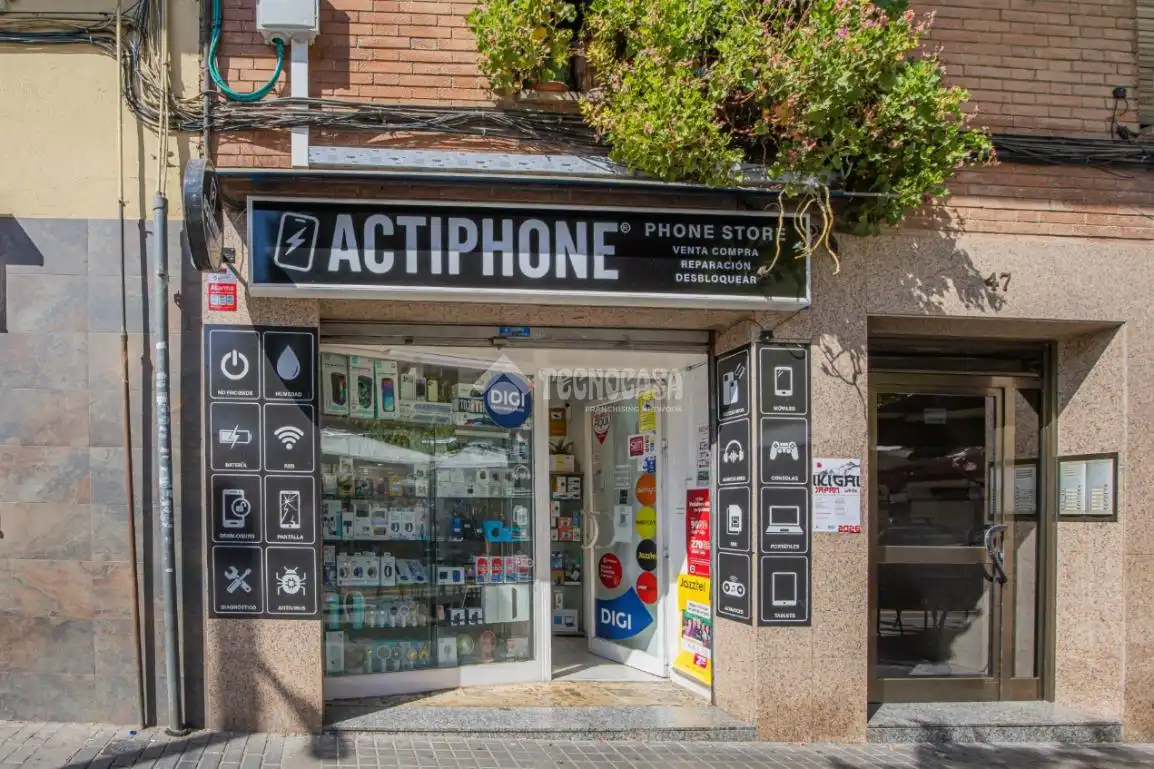 Local en venda en Ripollet amb Aire condicionat i Terrassa