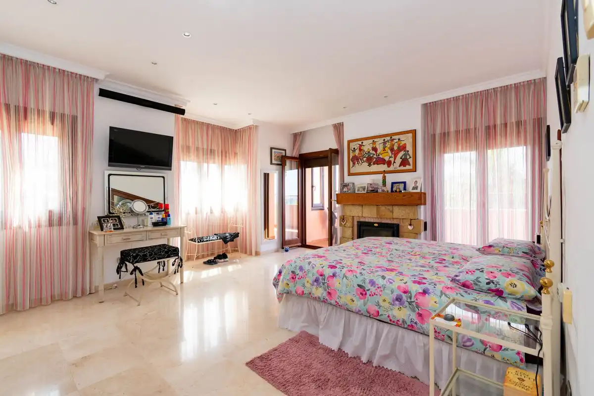 House with pool for sale in Estepona Pueblo, imagen 26