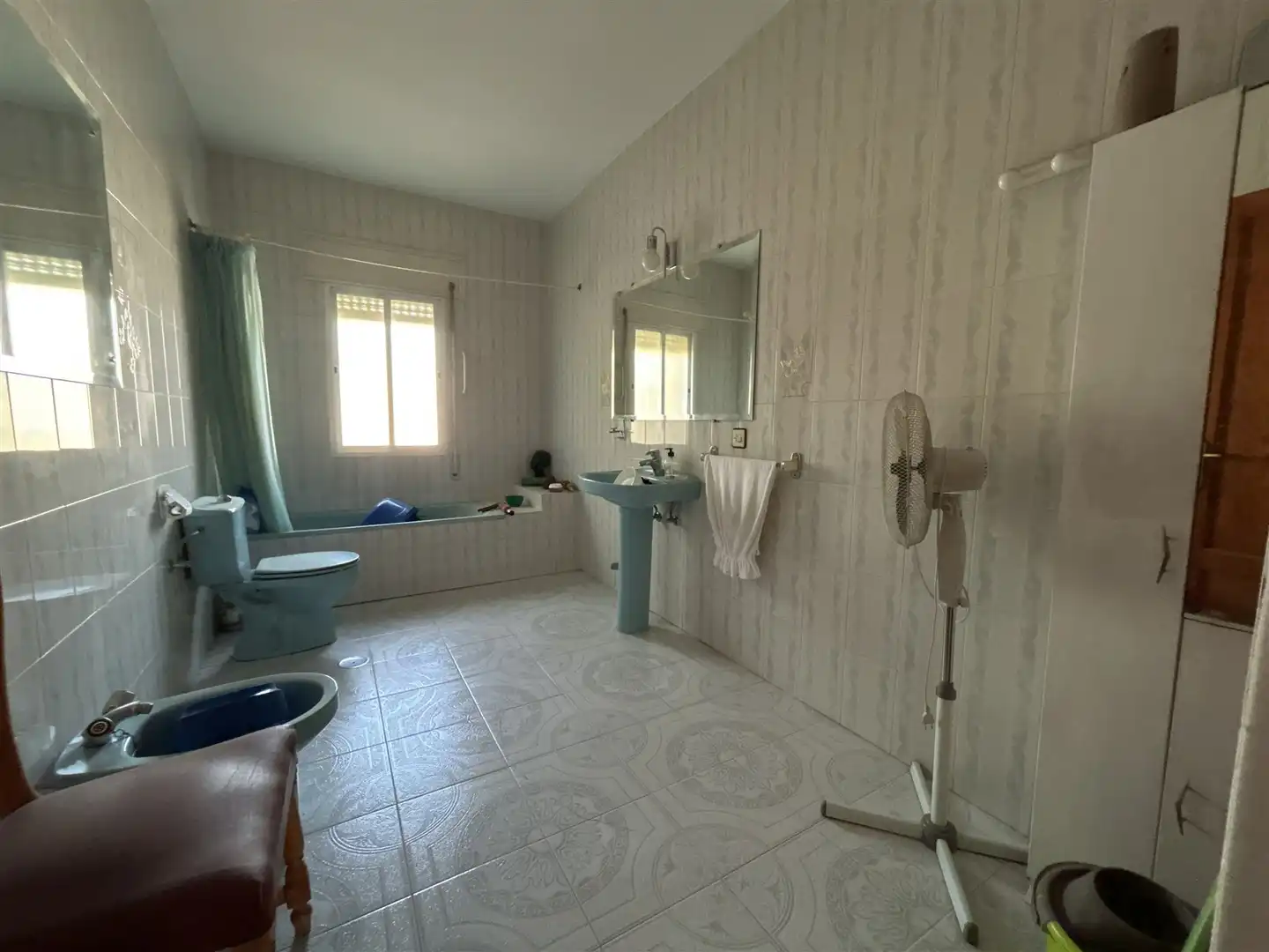 Bathroom of Houses for sale in Argés, Toledo