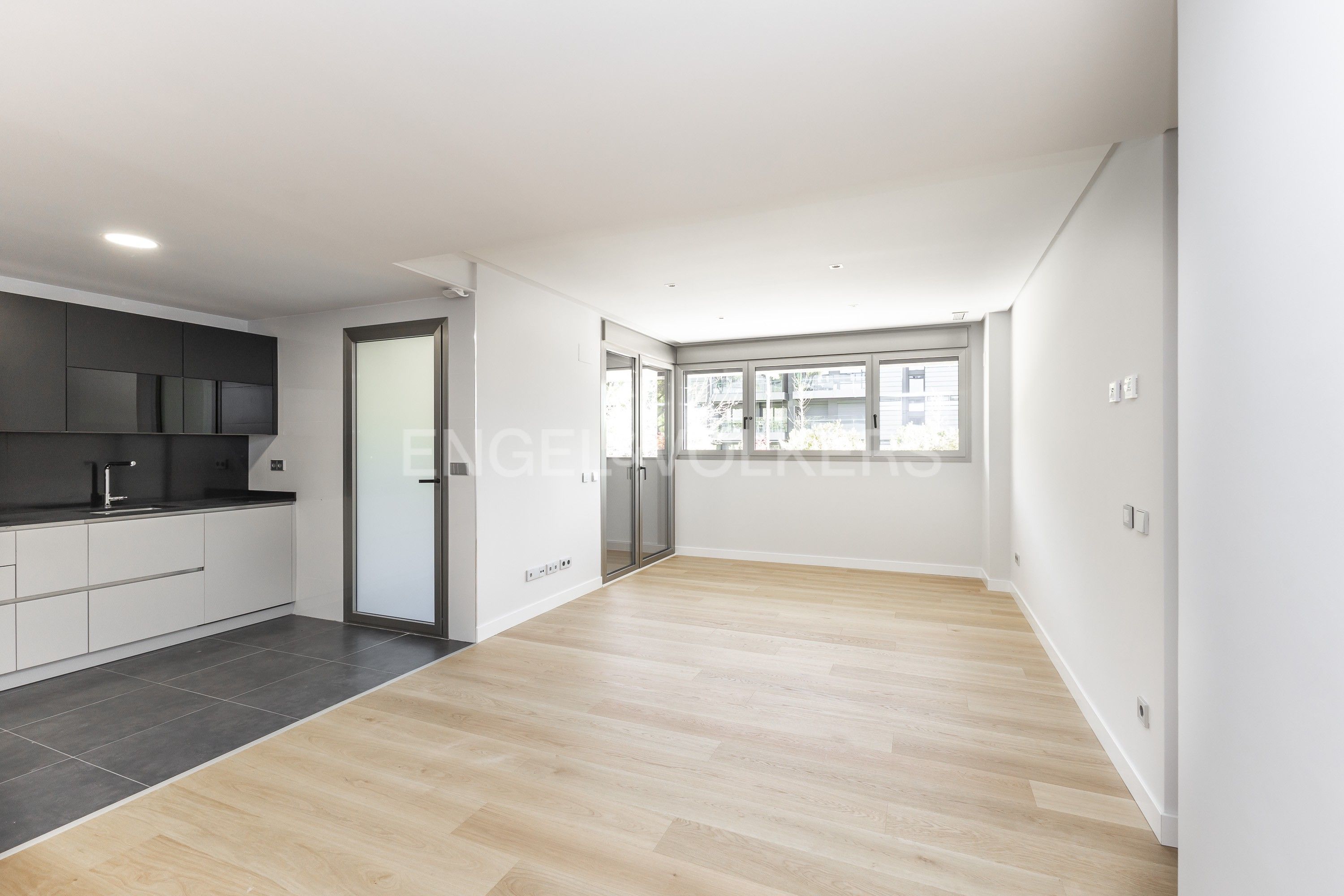 Vista exterior de Apartament en venda en Majadahonda amb Aire condicionat, Calefacció i Terrassa