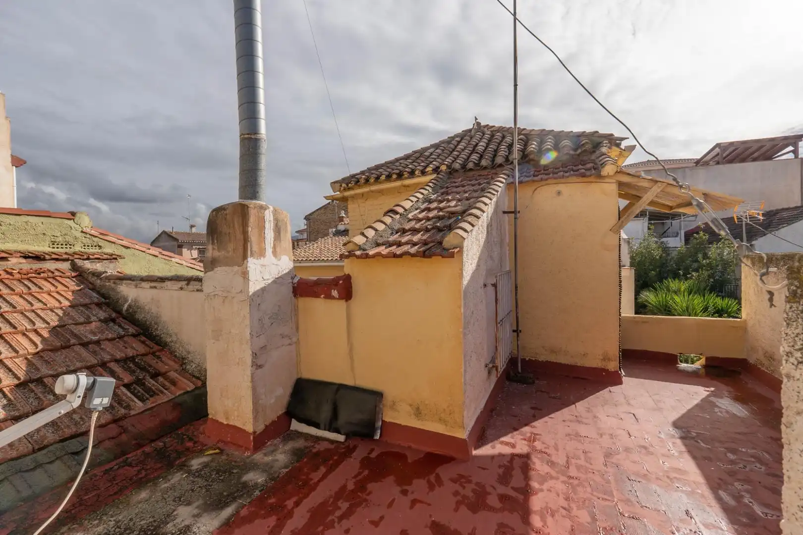 Außenansicht von Residential zum Verkauf in Armilla