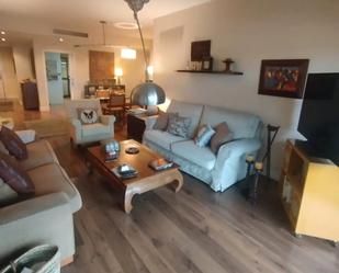 Sala d'estar de Pis en venda en  Melilla Capital amb Aire condicionat, Calefacció i Parquet