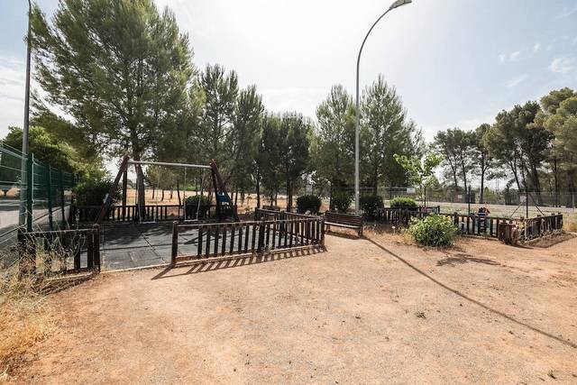 Terreno residencial en Venta en Avenida Madrid, 56 en Atarfe